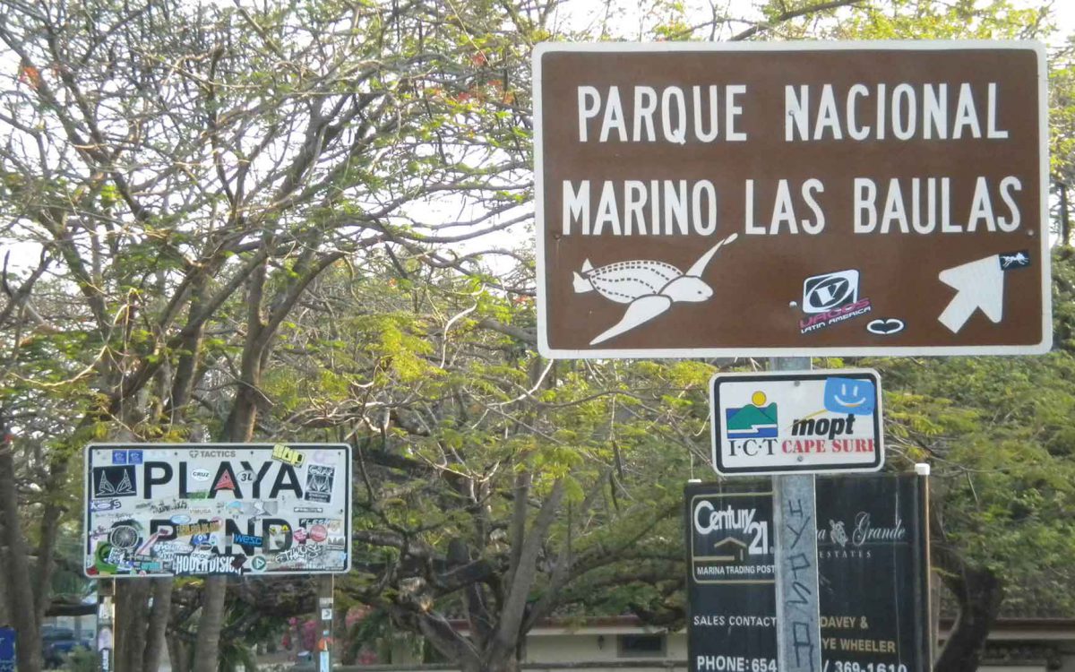 Sign pointing to Parque Nacional Marino Las Baulas